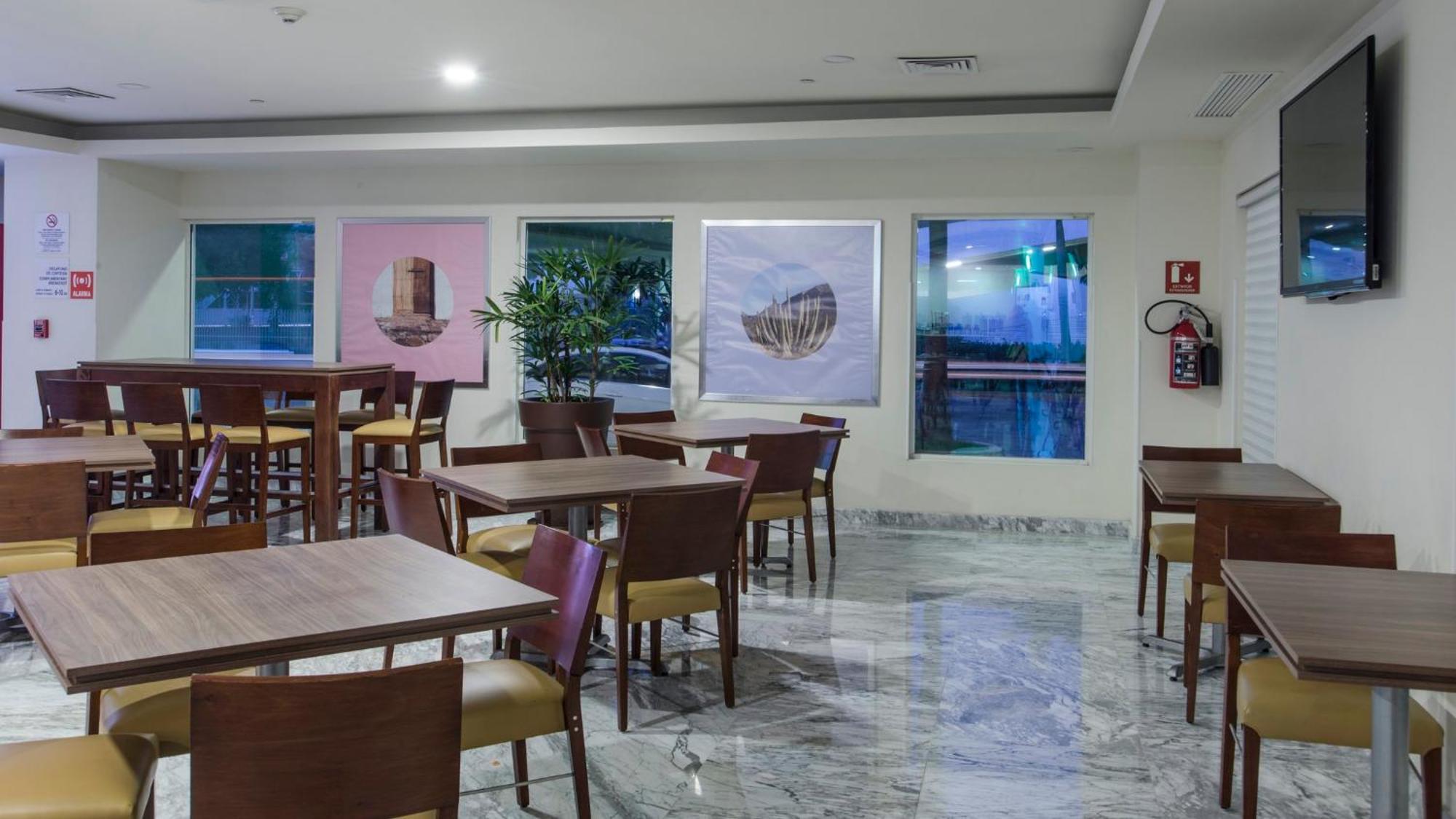 Holiday Inn Express Culiacan By Ihg Exterior foto